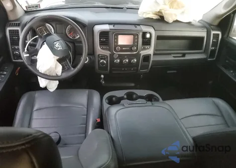 2021 Ram 1500 Classic Tradesman z USA, uszkodzony, nr VIN 1C6RR6FG6MS550650